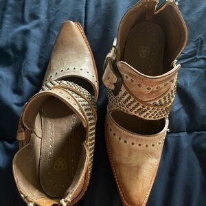 Ariat Women's  Dixon Leather Ankle Boots